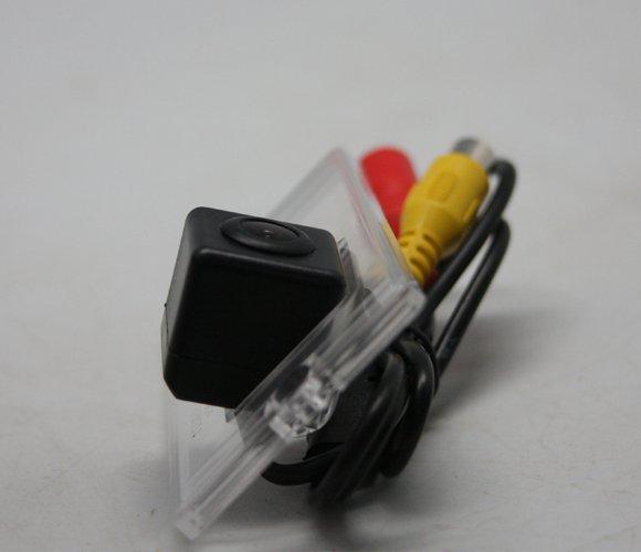 CAMERA DE RE P/ KIA CERATO 13